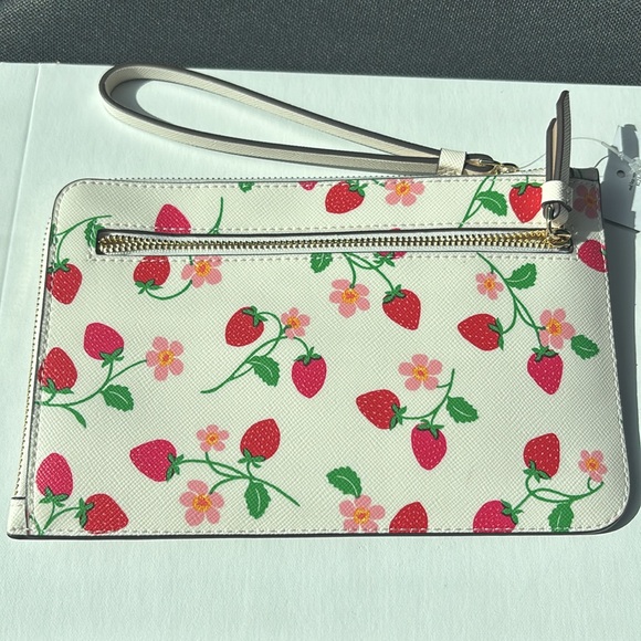 Kate Spade Strawberry Vine Cream Medium Wristlet Clutch New - read description - Picture 2 of 8